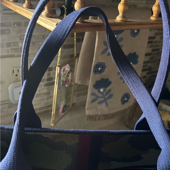 Rothy’s Spruce Camo Classic Tota - Picture 10 of 15